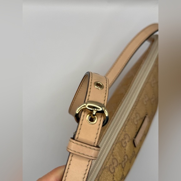 Gucci Pochette boat Shoulder Bag - Picture 5 of 16